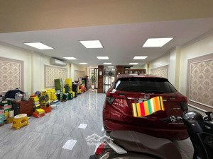 chính chủ bán nhà mỗ lao, hà đông. 62m2, mt 15m, giá 16 tỷ. lô góc kinh doanh.