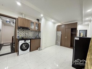 kim đồng giáp bát 46m2 6 tầng thang máy, doanh thu 36tr/tháng