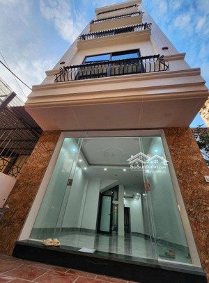 nhà mới 5 tầng, diện tich 50m2 , thang máy, ngõ rộng , gần oto tránh , giá ở : 11 tỷ