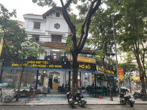 bán biệt thự lô góc, kđt linh đàm. 282m2 4 tầng, mặt tiền 30m. kinh doanh đắc địa. giá 146 tỷ