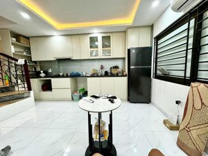 bán nhanh! nhà phố hoàng ngân, nhỉnh 7 tỷ, 35m2 x 6 tầng x 4pn, ngõ thông, phân lô, 50m ra phố