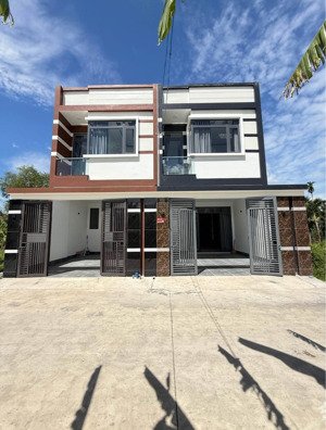 nhà mặt tiền đường 6m phường trung an, đồng tháp mới. dt: 5x15m có 3pn hướng đb. giá 1,75 tỷ tl