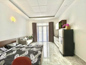cho thuê căn hộ studio_balcony_35m2_full nt ( nhà xe , thang máy , hẻm oto )