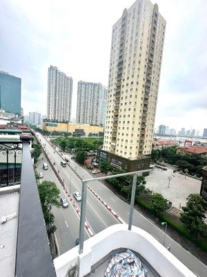 bán nhà mặt phố nguyễn chánh, dt 60/70m x 8 tầng x mt 4,7m giá chào 50 tỷ , toà văn phòng, lô góc