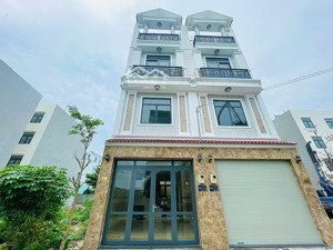 sở hữu nhà đẹp 3 lầu mới đường 9m 4,x13,67 dtsd 162m2 khu ven sông gần vạn phúc thủ đức 