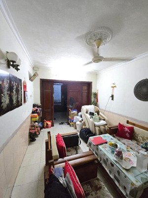 nhà phân lô hoa bằng trung tâm cầu giấy, 68m2 vuông vắn, chỉ 13,5tỷ