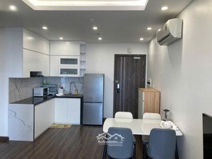 chuyển nhượng căn góc xẻ khe mã ch22, full đồ tại hoàng huy grand tower. lh: 