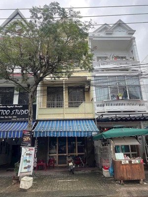 bán nhà 3 mê đường hồ tùng mậu, hoà khánh, đà nẵng - đoạn đường kinh doanh buôn bán rất sầm uất