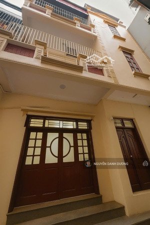 bán nhà phố hoàng sâm - 40m2 x 5 tầng x mt 7,5m - 8 tỷ - lô góc -20m ra mặt phố ôtô - lh 