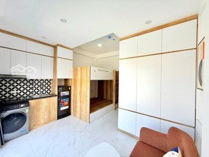 ccmn dòng tiền khủng 2 thoáng 18 phòng khép kín doanh thu 1.1 tỷ/năm dt 64/67m 8t mt 4,3m giá 17,5t