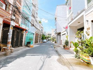 hẻm nhựa xe hơi thông - đường vườn lài, quận tân phú. đúc 3 tấm giá chỉ 7,7 tỷ còn thương lượng.