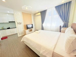 specializing in renting serviced apartments in phu my hung district 7. contact now: 
