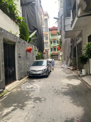 nhanh tay! ngõ 79 cầu giấy-khu vực hiếm nhà bán-diện tích 46m2 5 tầng mt 4.5m-chỉ 13.5 tỷ.