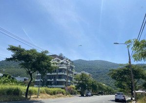 cực hiếm ! lô góc 2 mt vũ ngọc nhạ và hà tông huân gần núi và biển đầu tuyến sơn trà