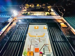 nhà mới xây 5 tầng đường ngô chí quốc, bình chiểu, thủ đức hơn 4 tỷ