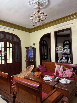 biệt thự gần kề, ubnd phường tây hồ, 5 tầng thang máy nhập khẩu