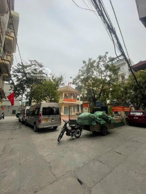 bán nhà xuân đỉnh 65m2, 7t thang máy 16chỗ đỗ cửa view sân chơi thoáng vĩnh viễn