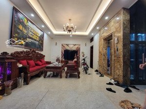 tây hồ -phân lô - thang máy -mặt tiền quyền lực- ngõ ô tô- thông - nội thất đẹp - thông số vàng