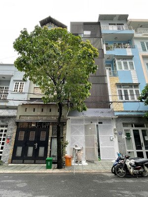 bán nhà khu nguyễn hữu cảnh gần landmark plus - hđt 40 triệu - 10,5 tỷ
