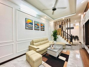 bán nhà đẹp trần thái tông, cầu giấy ngõ thông, ở ngay, dt 36m2 x 5t x 4mt x 7,4 tỷ, xe 3 gác tranh