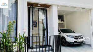 nhà xinh hiếm có - ngang 8m - gần tô ngọc vân - 200m tới chợ thủ đức - p. linh tây - giá: 8 tỷ