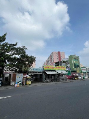 ngộp bank mặt tiền nguyễn oanh siêu vị trí 824m2 công nhận ngang 17m nở hậu 25m, giá chỉ 92tr/m2