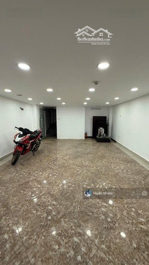 bán gấp, toà nhà văn phòng, 98m*6 tầng, mp vip ba đình, giá tốt thương lượng, hiếm bán