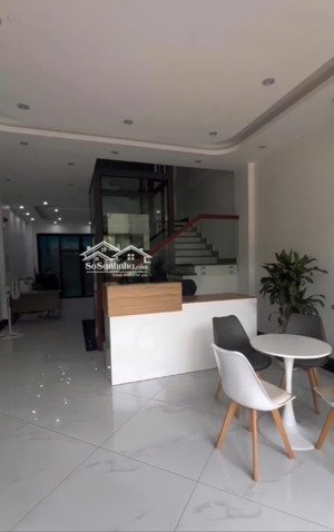bán shophouse tại him lam green park, 10,9 tỷ, 322m2, 8pn, 4wc, 5 tầng, bắc ninh