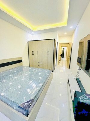 hxh cạnh mặt tiền nguyễn trãi quận 5 - 43m2 4 tầng sân thượng 5 pn - 10 tỷ 5 tl