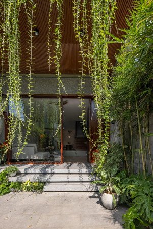 nhà đẹp khu thảo điền 5 x20m 4 tầng full nt