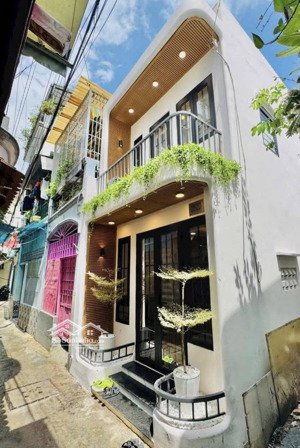 bán nhà hoàng hoa thám, p. 5, q. phú nhuận 52m2 sổ riêng giá chỉ 1 tỷ 890