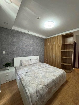 chính chủ cần bán nhanh căn hộ cosmo dt 110m2, 3pn, 2wc, giá 4ty9 căn góc lh nhà đẹp