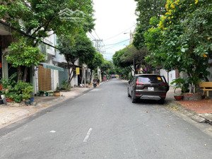 bán nhà đường lê niệm - phường phú thạnh, dt: 4x19,5m (2 lầu) giá 9,8 tỷ thương lượng