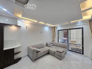 ngõ 79 cầu giấy nhà 5 tầng hiếm ở, cho thuê, đầu tư đều đỉnh