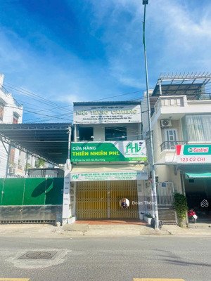 bán nhà mặt phố củ chi cách biển chỉ vài phút đi bộ, dt: 75.6m, giá đầu tư: 8.5 tỷ (thương lượng)