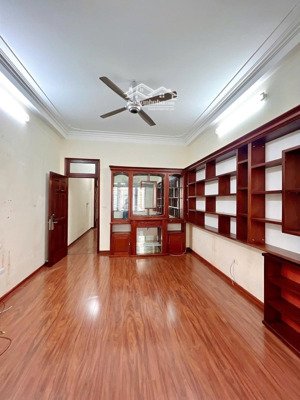 phân lô đại kim, định công 50m2 x 5 tầng, 2 mặt thoáng trước sau đường 11m