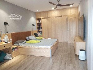 bán nhà riêng tại cổ linh, 12,6 tỷ, 60m2, 4pn, 4wc, 4 tầng