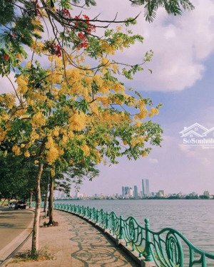 cần bán nhà mặt phố hồtây .dt48m2x5tầng.mặt tiền 5m.nhà sát mặt hồ tây thoáng mát
