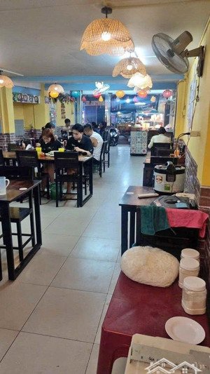bán nhà mặt tiền kinh doanh đường số tân quy, quận 7, giá rẻ chỉ nhỉnh 9 tỷ, đường 12m rộng rãi