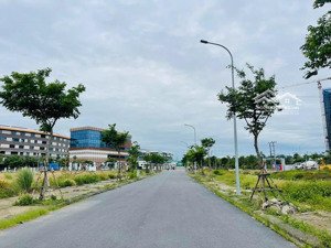 bán lô đất đẹp khu trục thông fpt, gần trường đh fpt đường 10,5m