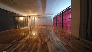 cho thuê căn hộ lầu 1 cc trần quốc toản, p.v.t.sáu, q.3 giá 11 tr/th