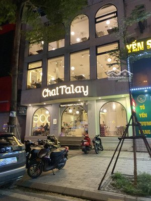 cho thuê nhà lô góc mặt phố lê trọng tấn. diện tích 120m2 x 3 tầng, mặt tiền 6,5m