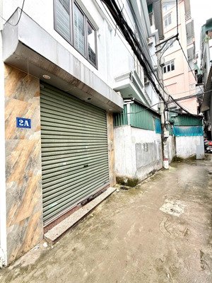 bán nhà trần thái tông - ngõ 3m - 5 tầng x 30m2 - mặt tiền khủng - ngõ thông -7,45 tỷ có tl