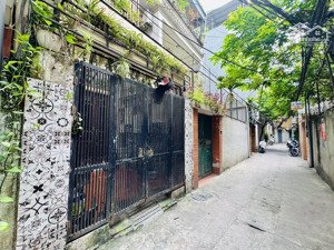 bán nhà bạch đằng, số chẵn, ngõ nông ba gác, nhà thoáng 43m giá 8.2 tỷ