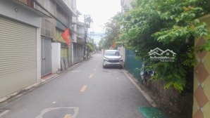 cần bán gấp, kho dt 120m2 mt 6.2 m. gần cầu thanh trì. cách đường giáp hải 50m. giá nhỉnh 11tỷ đ