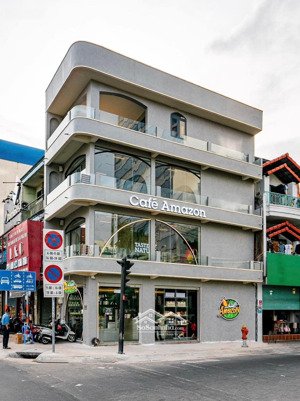 cho thuê nhà mặt phố chùa bộc thái hà dt 65m2* 4 tầng, căn góc mặt tiền 15m, lh 