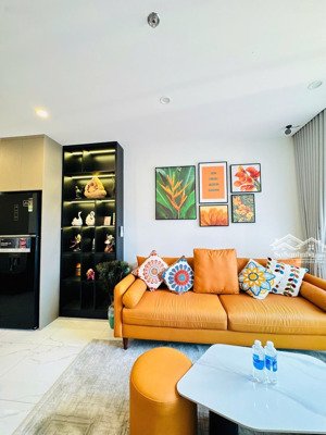 bán cc vinhomes grand park, 3,45 tỷ, 59m2, 2pn, 2wc, full nội thất