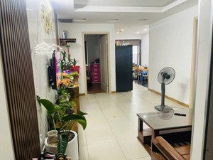 bán chung cư ruby3 phúc lợi long biên. s: 54,5m2. giá: 3 tỷ