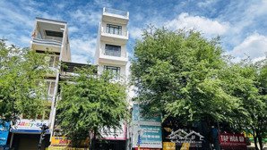 bán nhà 7 tầng mt đinh tiên hoàng, bình thạnh, dt 74m2, nhà 2 mặt tiền, giáp quận 1, giá 23.9 tỷ