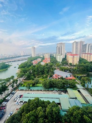 bán căn hộ chung cư linh đàm, 3 phòng ngủ, giá chỉ 3.6 tỷ, căn góc view hồ!